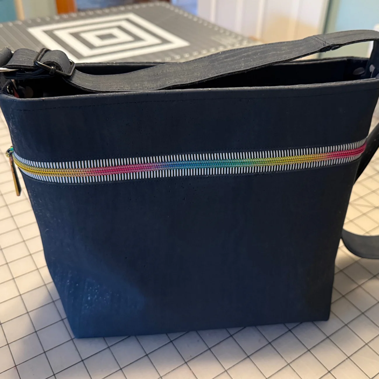 #5 Black White Stripe Zipper Pack with Rainbow Pulls - 3 Yards Continuous Zipper Tape for Bag Making - Image 3