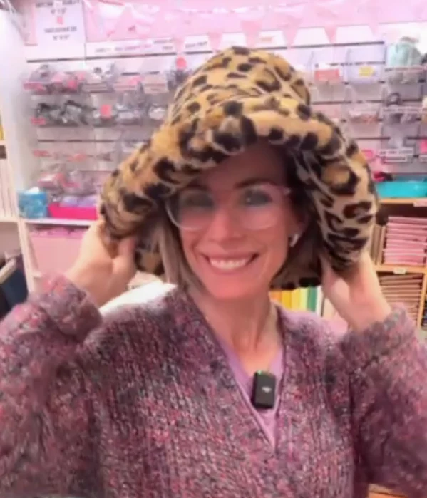 Bardot Bucket Hat Video Course - Image 5