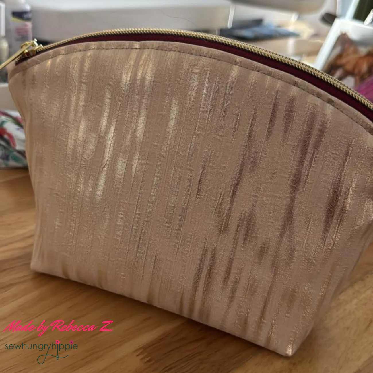 Beige Gold Bands Vinyl - Image 3