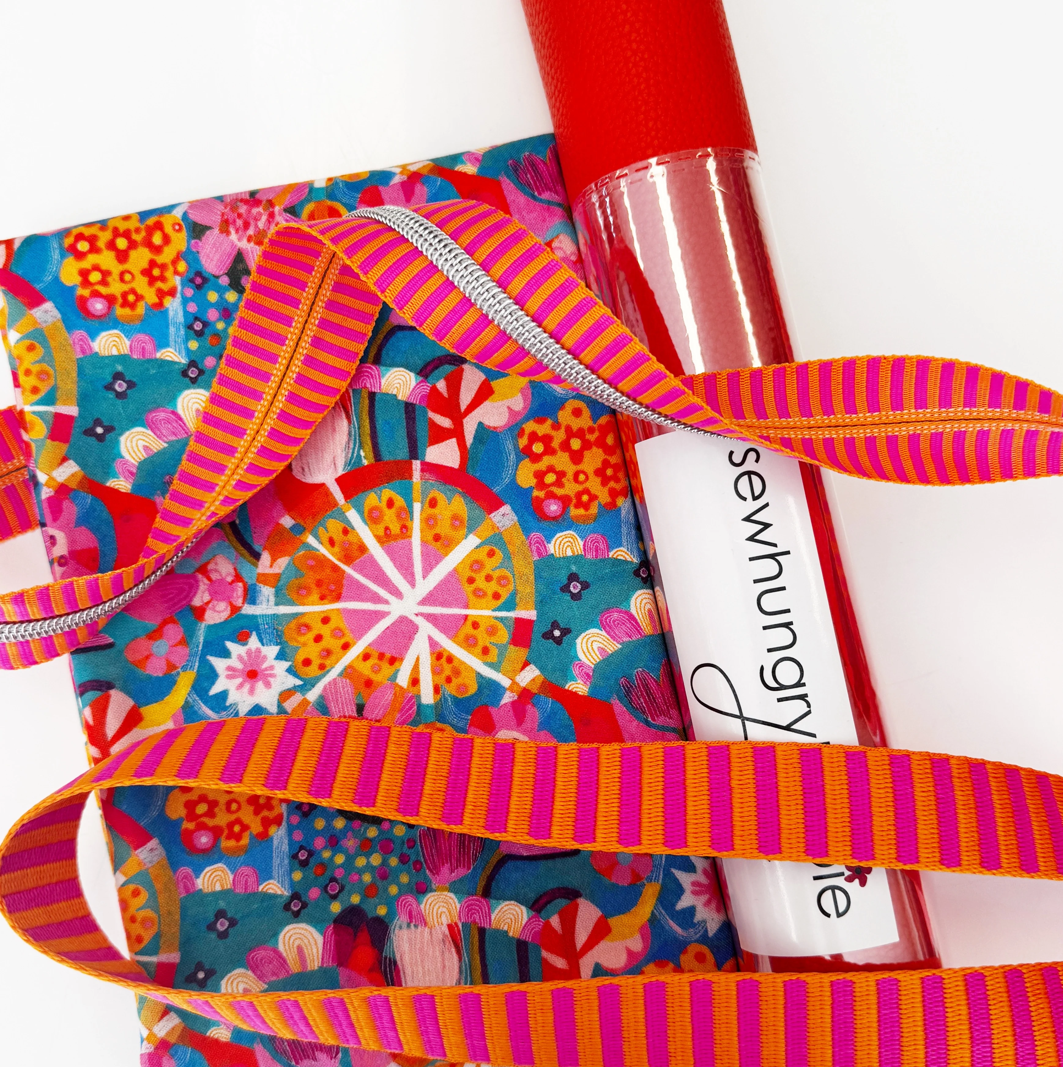 FreeSpirit Fabric, Vinyl, Zipper Tape & Webbing Bundle - Image 2
