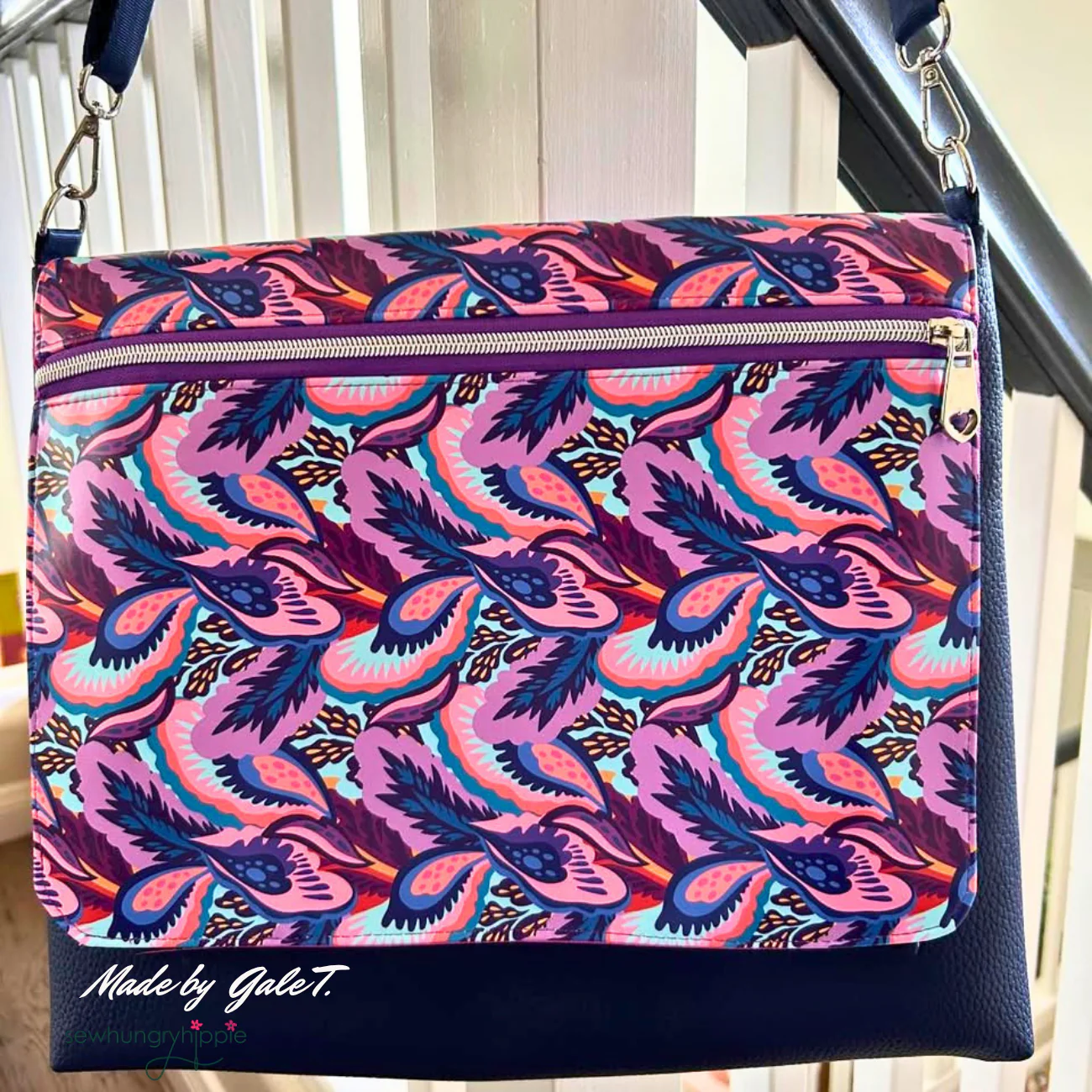 Garcia Messenger Bag - Printed Pattern - Image 13