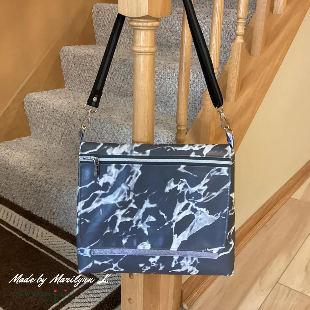 Garcia Messenger Bag - Printed Pattern - Image 7