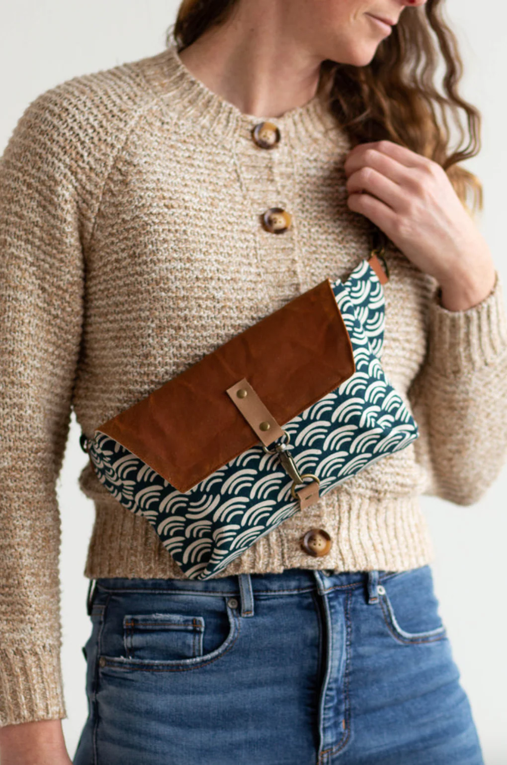 Haralson Crossbody Belt bag by Noodlehead - Image 3