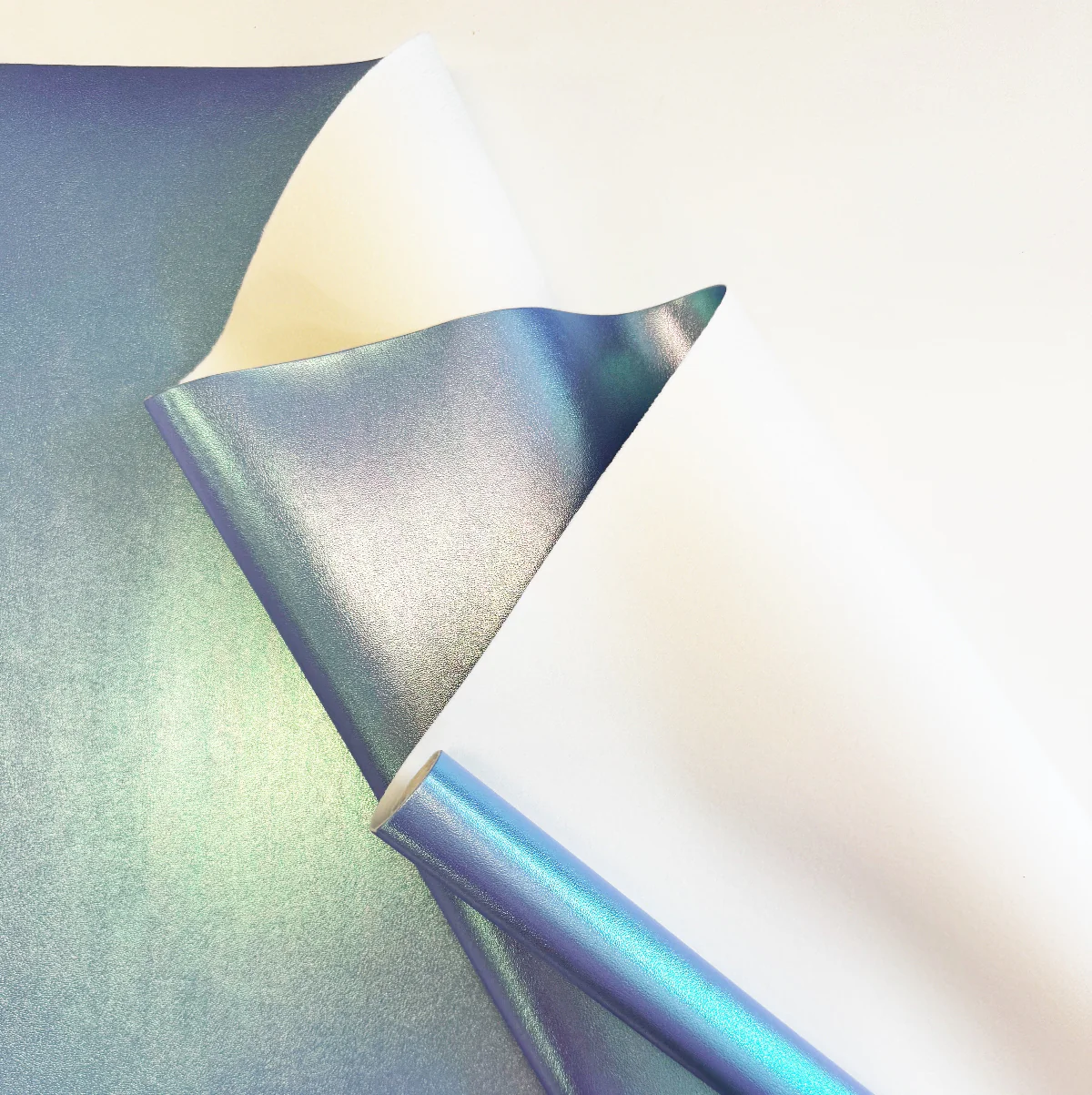 Iridescent Blue Vinyl – Color-Shifting Fabric Vinyl - Image 2