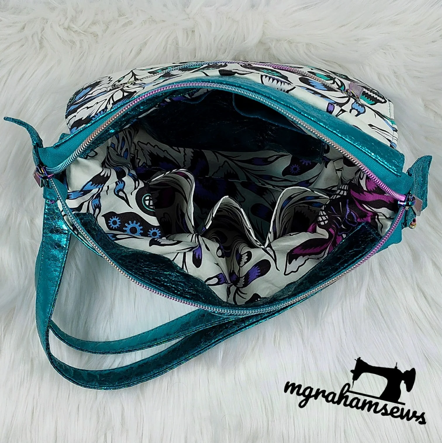 IRIS Messenger Bag PDF sewing pattern - Image 4