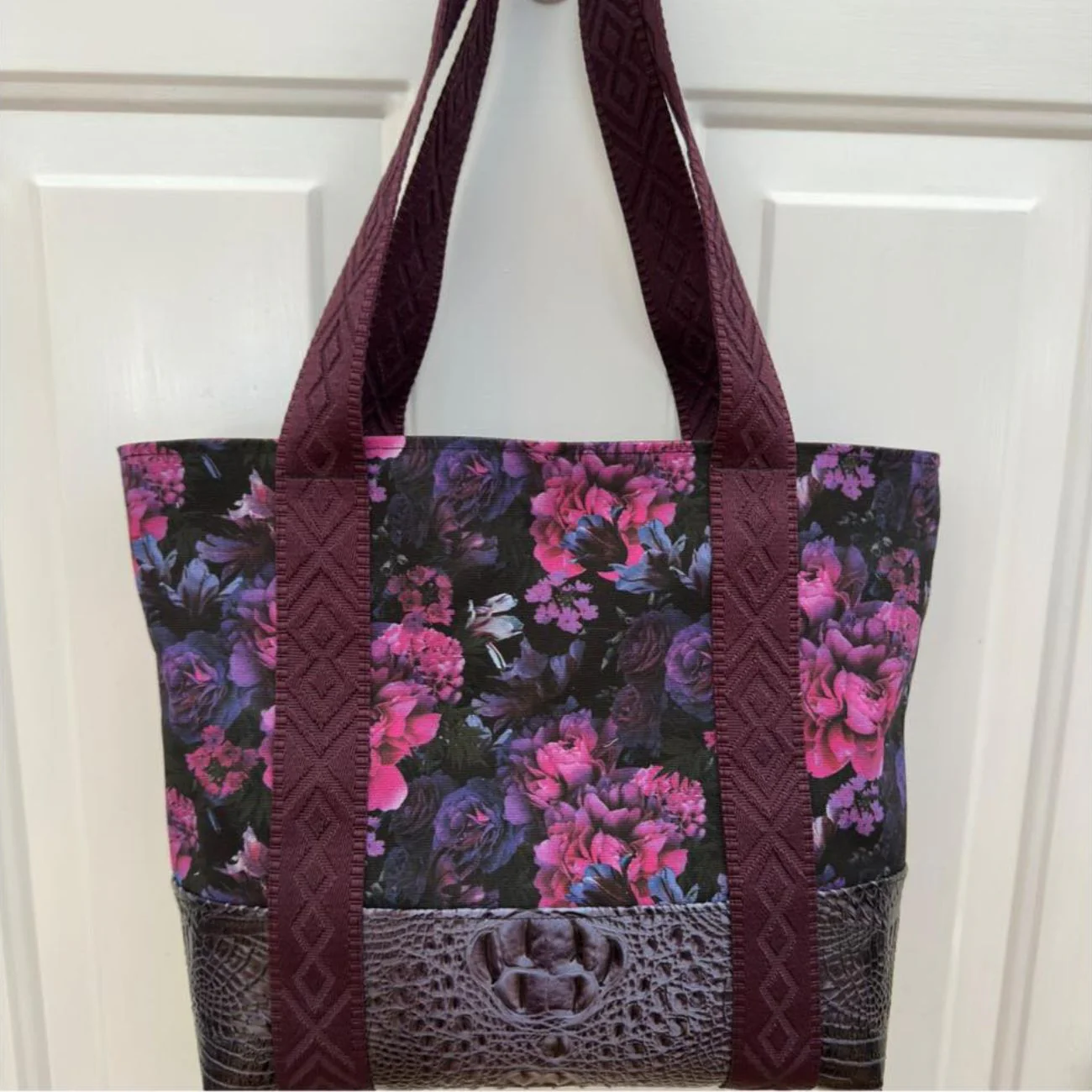 Merlot Wine Jacquard Webbing 1.5" Width - Premium Woven Strap Per Yard - Image 2