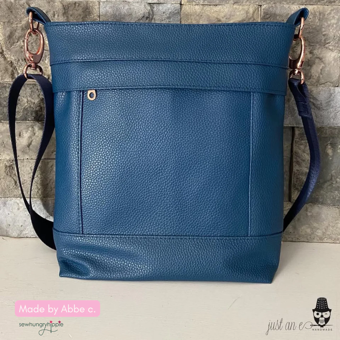 Moonglow Vinyl Navy Blue - Image 5