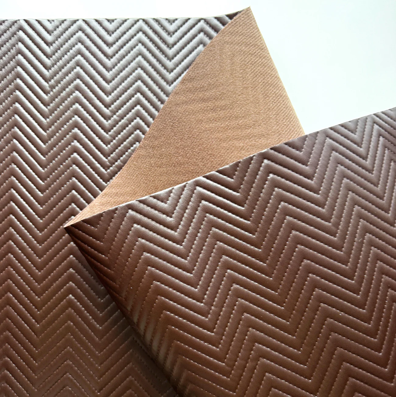 Pre-Quilted Vinyl – Dark Brown Chevron
