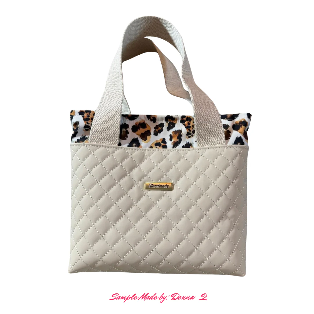 Quilted Vinyl Light Beige - Eggshell Pre-Quilted Fabric for Bags - Image 3