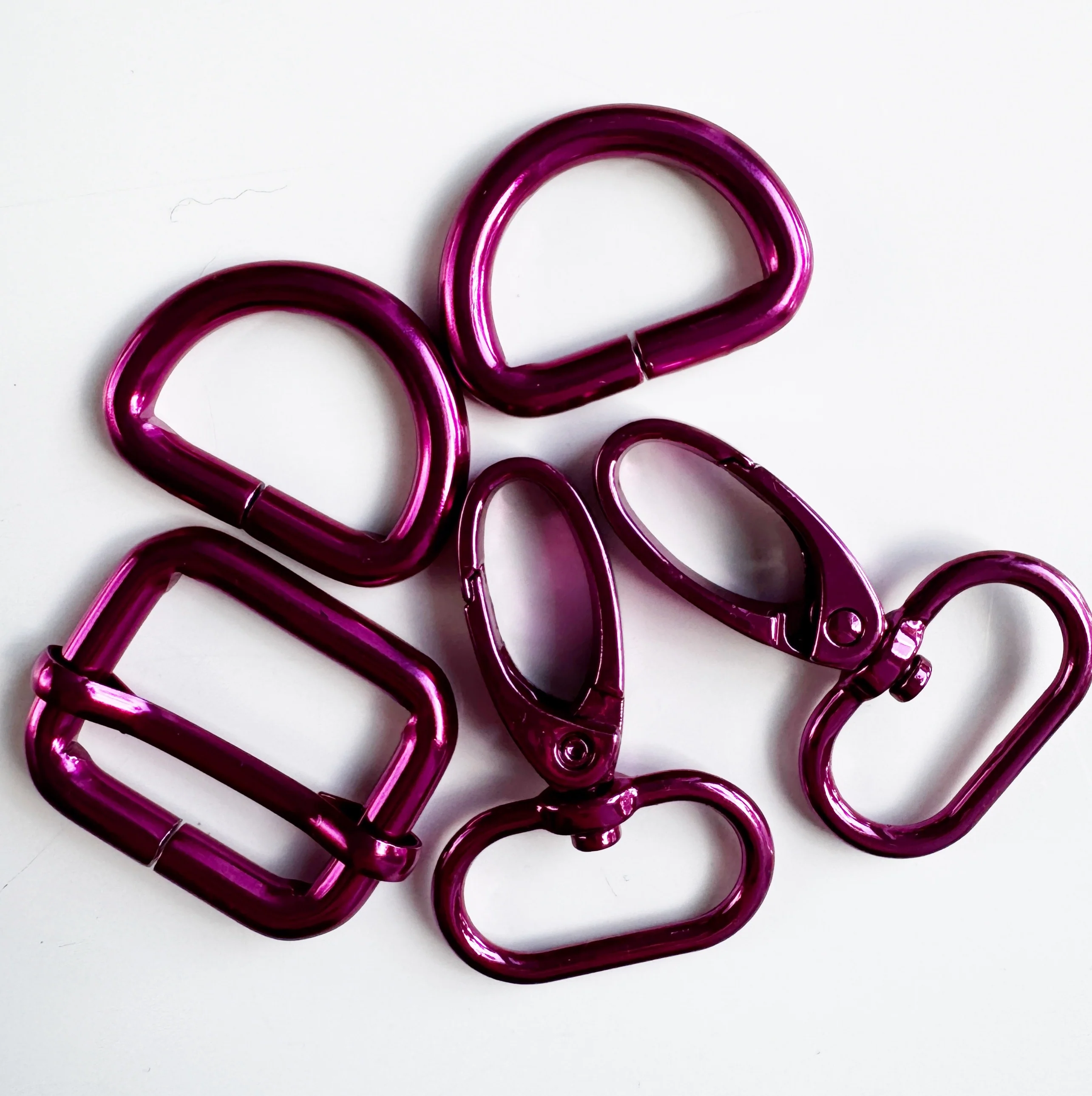 Sew Hungry Hippie 1 Inch Hardware Pack – Hot Pink