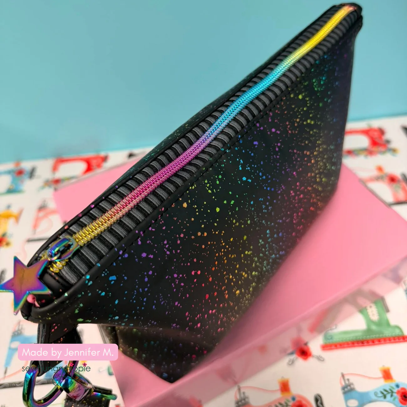 Charcoal Striped Jacquard Woven Zipper Tape | #5 Nylon | Rainbow Iridescent - Image 4